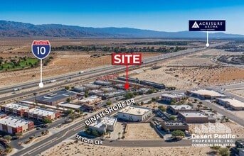 73814 Dinah Shore Dr, Palm Desert, CA à vendre Photo intérieure– Image 2 sur 3