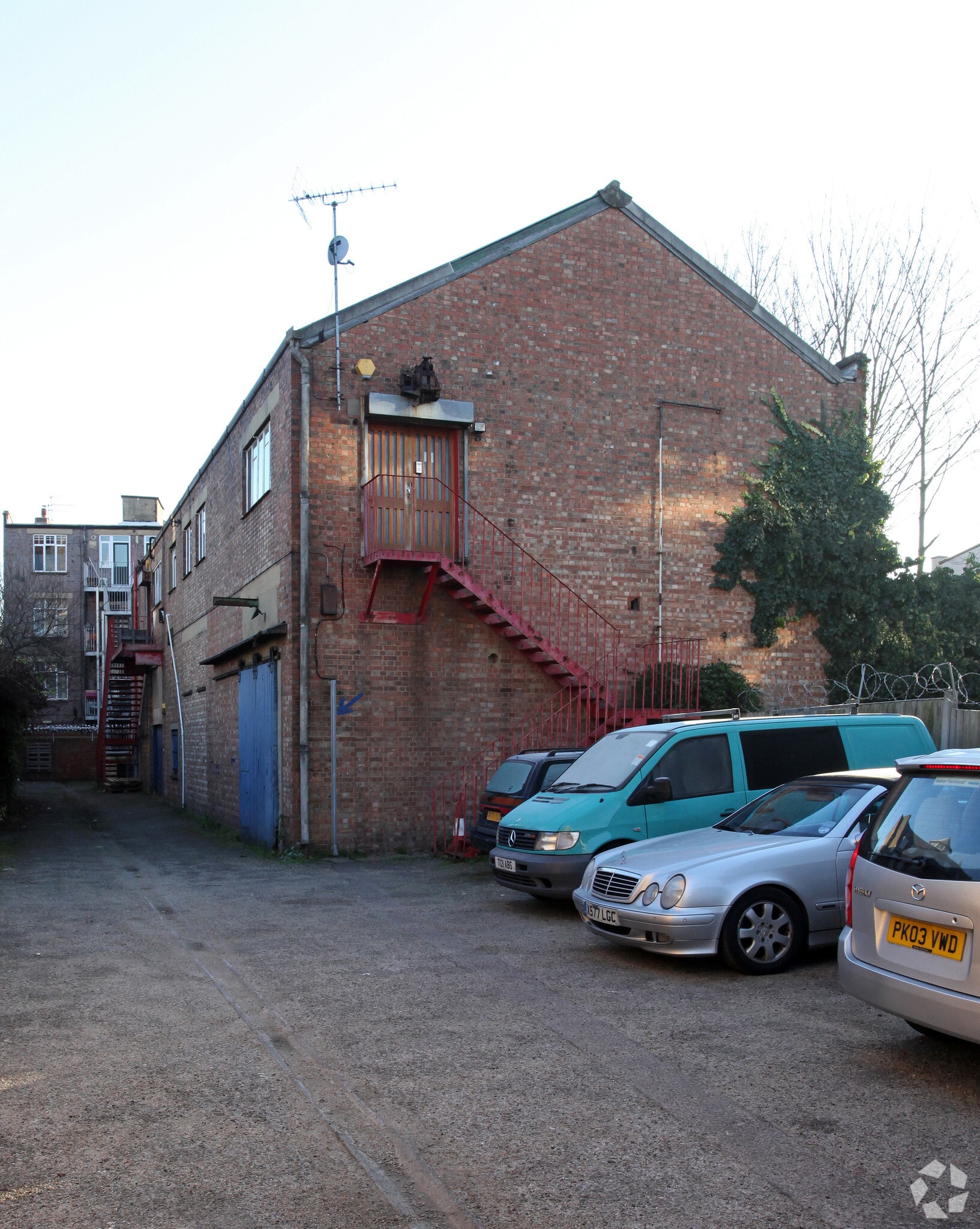 22-24 Powell Rd, Londres à vendre Photo principale– Image 1 sur 3