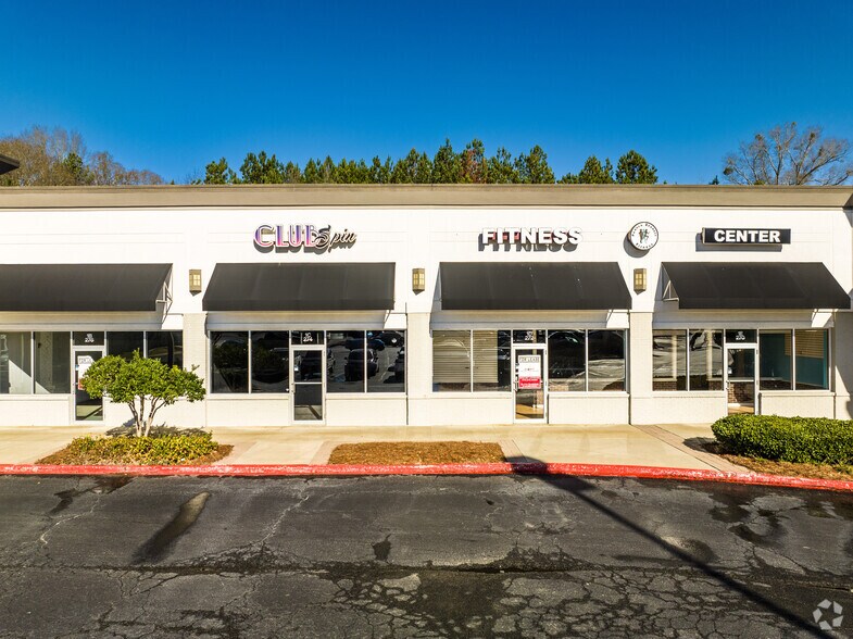 232-278 E Atlanta Rd, Stockbridge, GA à louer - Photo de l’immeuble – Image 2 sur 7
