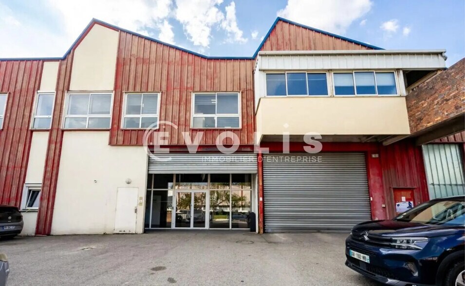 11 Rue De La Mare Blanche, Noisiel à louer - Photo de l’immeuble – Image 2 sur 4