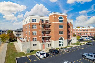 Plus de détails pour 6636 W 65th St, Chicago, IL - Logement à vendre