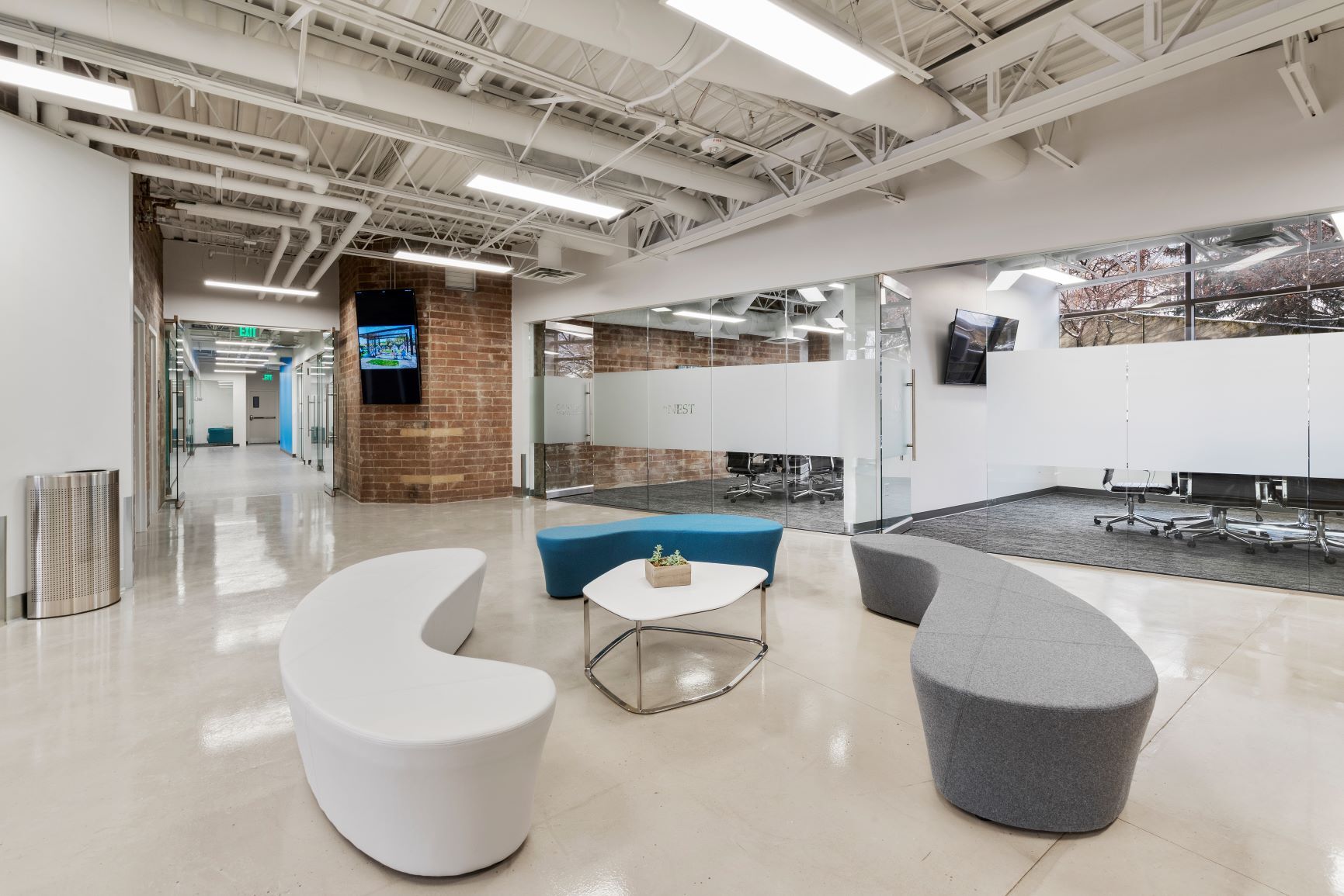 701-799 E Timpanogos Pky, Orem, UT à louer Photo principale– Image 1 sur 14