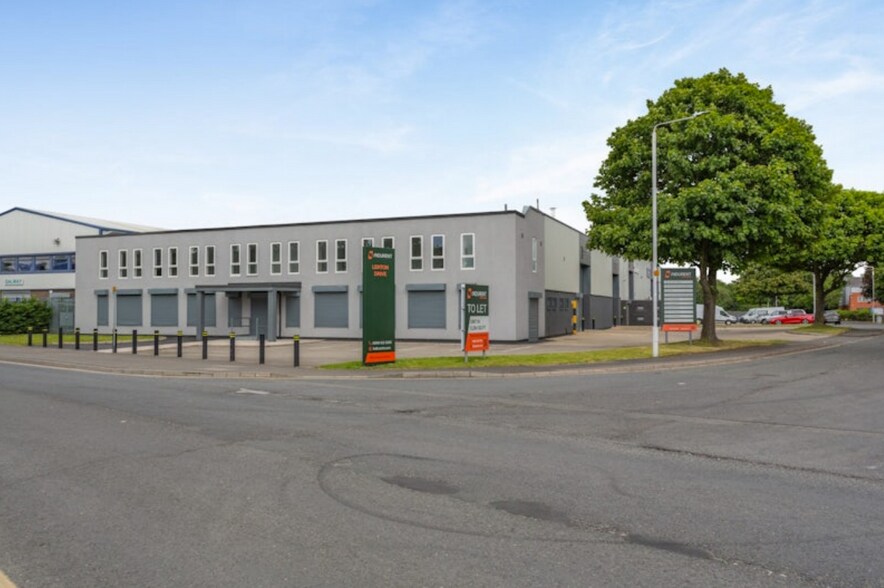 Lenton Dr, Leeds à louer - Photo de l’immeuble – Image 3 sur 8
