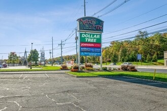 215 US Highway 22, Green Brook, NJ à louer Photo intérieure– Image 2 sur 3