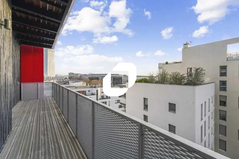 Local commercial dans Saint-Denis à louer - Photo de l’immeuble – Image 2 sur 22