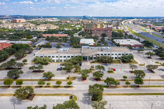 227 N Loop 1604 E, San Antonio, TX - VUE AÉRIENNE  vue de carte - Image1