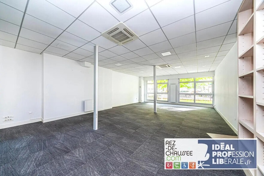 Local commercial dans Boulogne-Billancourt à louer - Photo intérieure – Image 1 sur 10