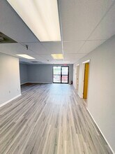 4019 Augusta Rd, Savannah, GA à louer Photo intérieure– Image 2 sur 2