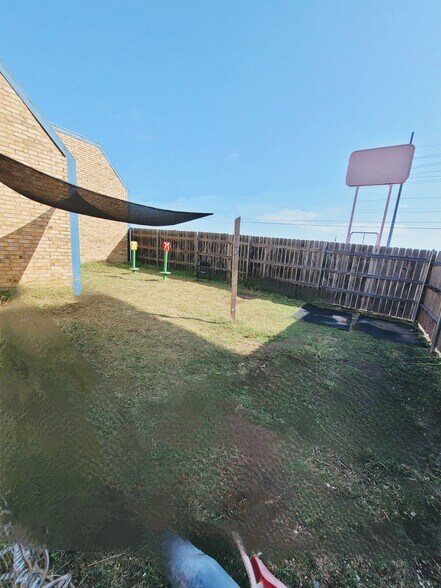 1804 NW 52nd St, Lawton, OK à vendre - Photo de l’immeuble – Image 3 sur 7