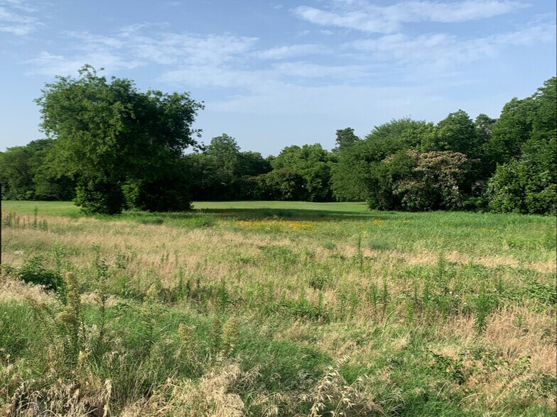 Frontage Rd. N I-35, Denton, TX à vendre - Photo de l’immeuble – Image 3 sur 5