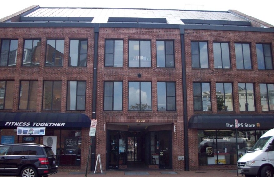 3222 N St NW, Washington, DC à louer - Photo de l’immeuble – Image 2 sur 8