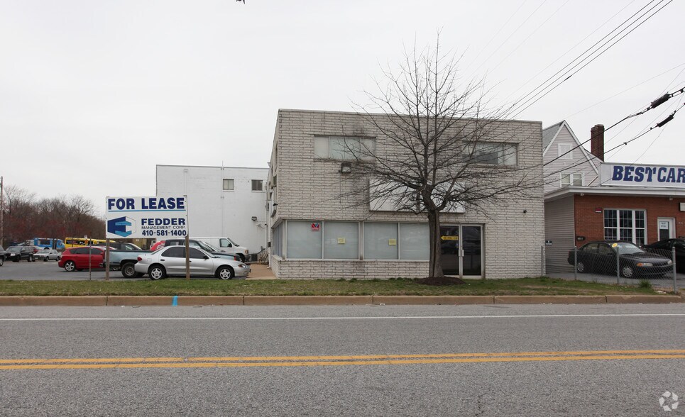 512-514 N Crain Hwy, Glen Burnie, MD à louer - Photo de l’immeuble – Image 2 sur 2