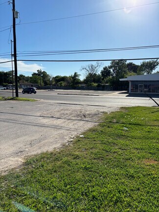 Plus de détails pour 2014 Strawberry Road, Pasadena, TX - Terrain à vendre