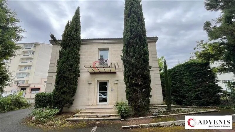 Bureau dans Bordeaux à vendre - Photo de l’immeuble – Image 1 sur 12