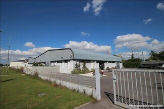 Plus de détails pour Industriel/Logistique à louer