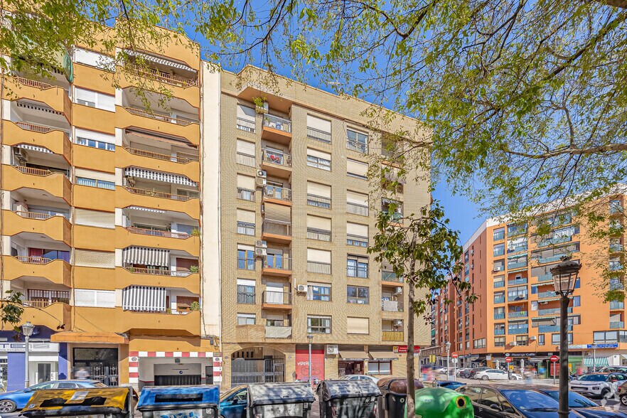 Carrer del Marqués de Campo, 11-13, València, Valencia à louer - Photo principale – Image 1 sur 2