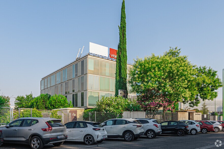 Bureau dans Alcobendas, Madrid à vendre - Photo de l’immeuble – Image 2 sur 3