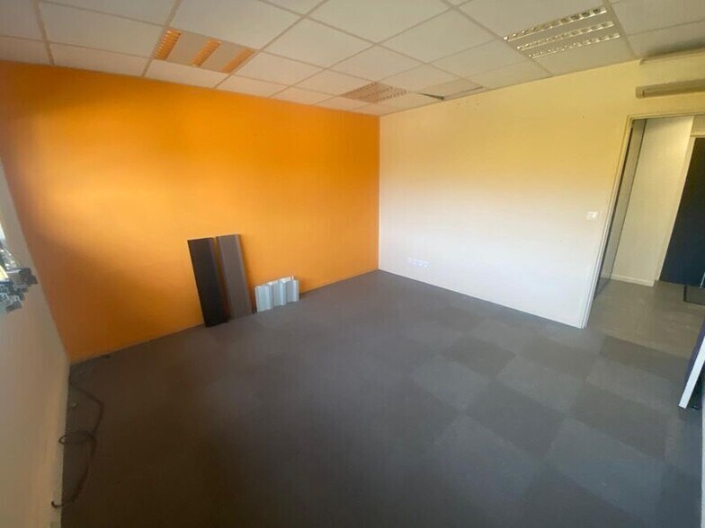 Bureau dans Roubaix à vendre - Photo intérieure – Image 3 sur 23