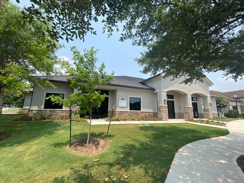 4810 Riverstone Blvd. C Blvd, Missouri City, TX à louer - Photo principale – Image 2 sur 12