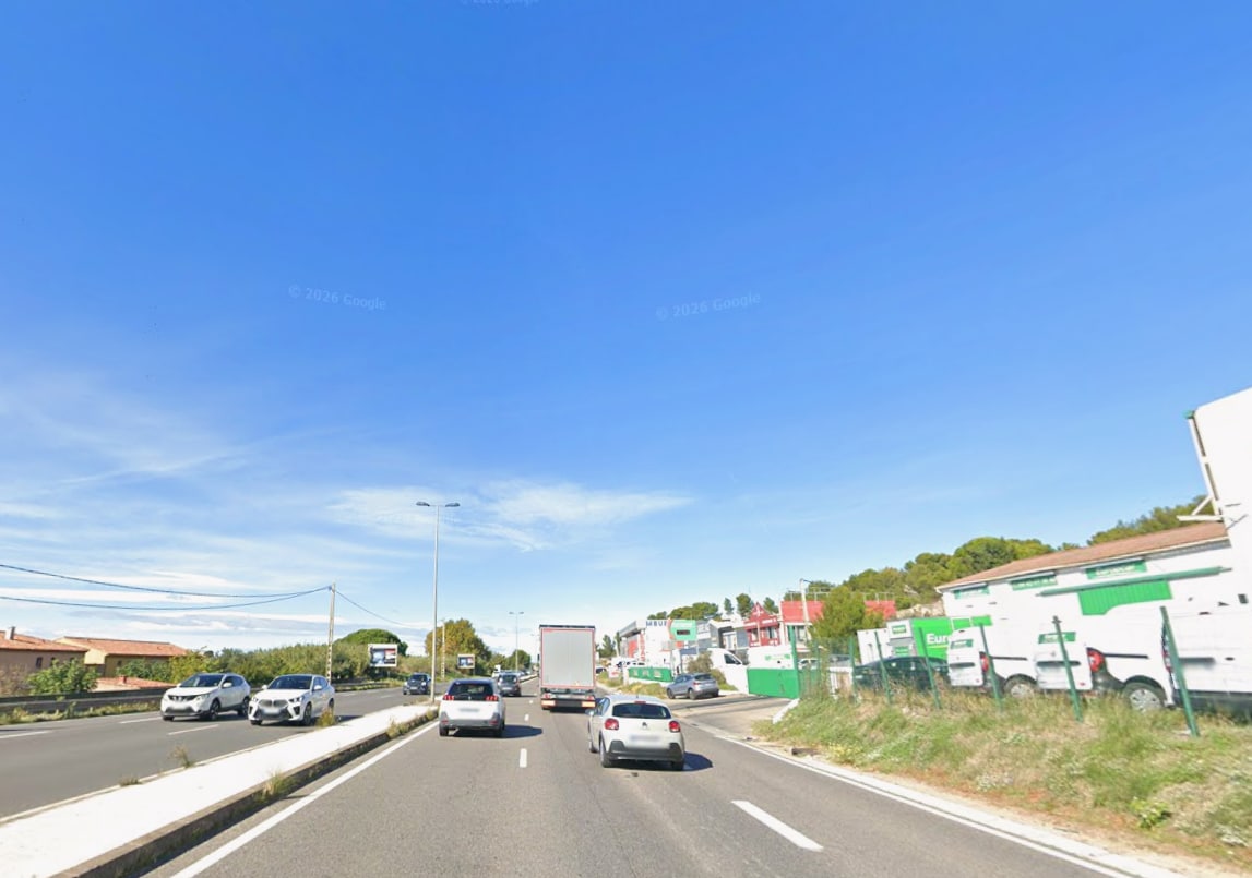 29 Avenue Du Pont Du Roy, Port-de-Bouc à louer Photo intérieure– Image 1 sur 5