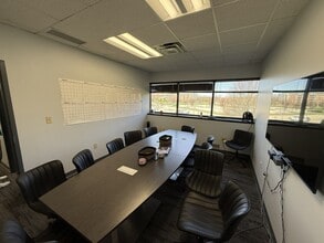 8091 Township Line Rd, Indianapolis, IN à louer Photo intérieure– Image 1 sur 7