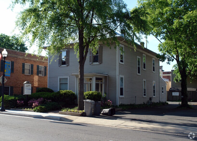 9117 Church St, Manassas, VA à vendre - Photo de l’immeuble – Image 2 sur 22