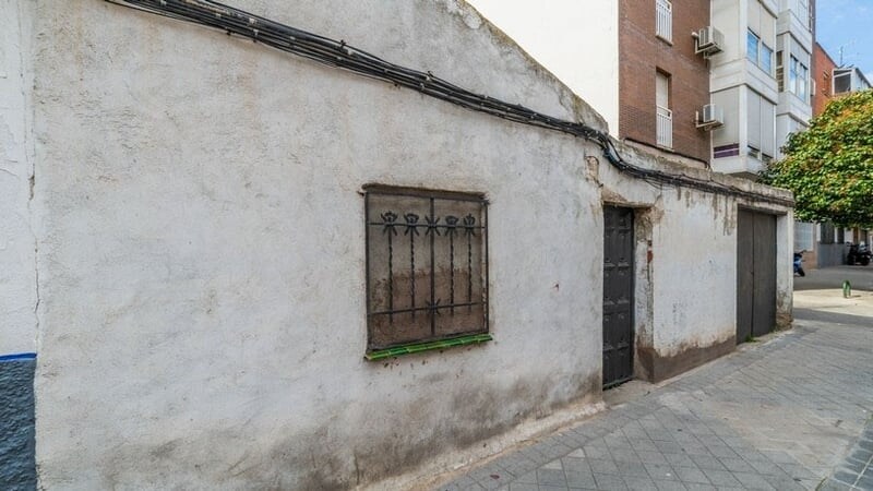 Calle de Peironcely, 36, Madrid, Madrid à vendre - Photo de la construction – Image 1 sur 3