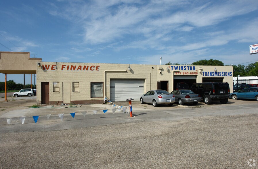2201 S Garland Ave, Garland, TX à louer - Photo de l’immeuble – Image 3 sur 3
