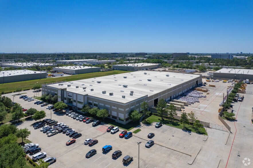 15855 Diplomatic Plaza Dr, Houston, TX à louer - Aérien – Image 2 sur 5