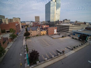 55-61 Pearl St, Worcester, MA - VUE AÉRIENNE  vue de carte - Image1