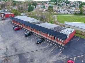 60-72 Lebanon Ave, Uniontown, PA à louer Aérien– Image 1 sur 19