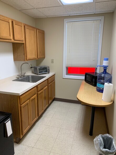 349 W Washington St, Morgantown, IN à louer - Photo intérieure – Image 3 sur 8