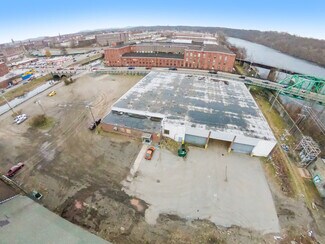 Plus de détails pour 120 Middle Water St, Holyoke, MA - Industriel/Logistique à louer