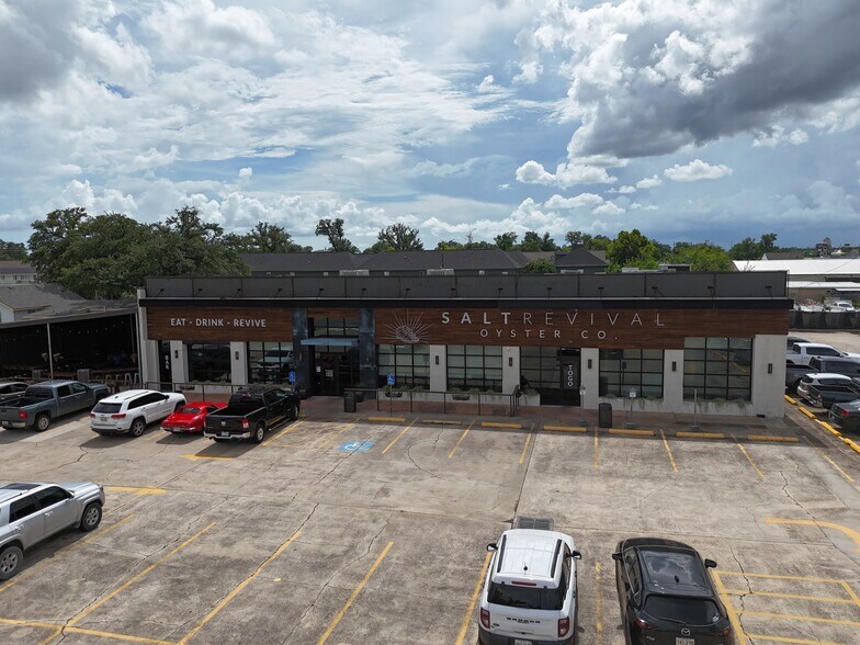 3420 Ryan St, Lake Charles, LA à vendre - Photo de l’immeuble – Image 2 sur 6
