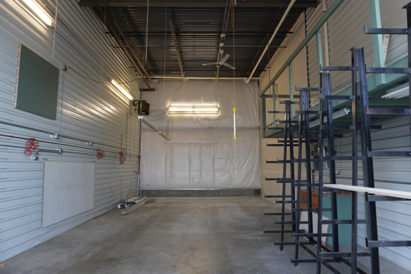 9181 Commerce Center Cir, Highlands Ranch, CO 80129 - Lot A8 - - Photo intérieure - Image 1 of 3