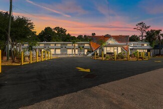 Plus de détails pour 5565 E Silver Springs Blvd, Silver Springs, FL - Hôtellerie à vendre