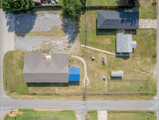 Plus de détails pour 1419 W London St, El Reno, OK - Spécialisé à vendre