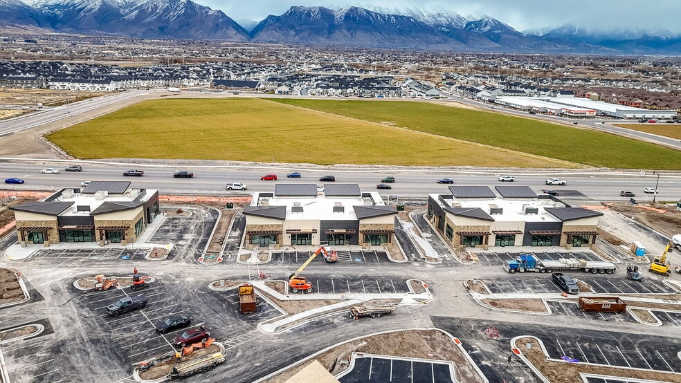 1750 N Redwood Rd, Saratoga Springs, UT à louer - Aérien – Image 2 sur 15
