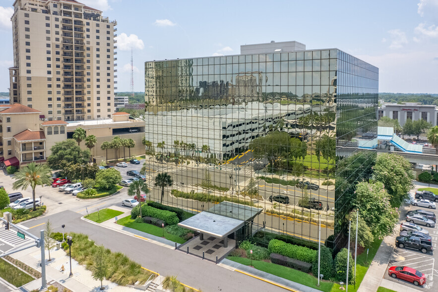 1300 Riverplace Blvd, Jacksonville, FL à louer - Photo de l’immeuble – Image 1 sur 6