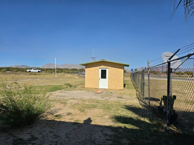 69828 US-60, Wenden, AZ à vendre - Photo de l’immeuble – Image 3 sur 13