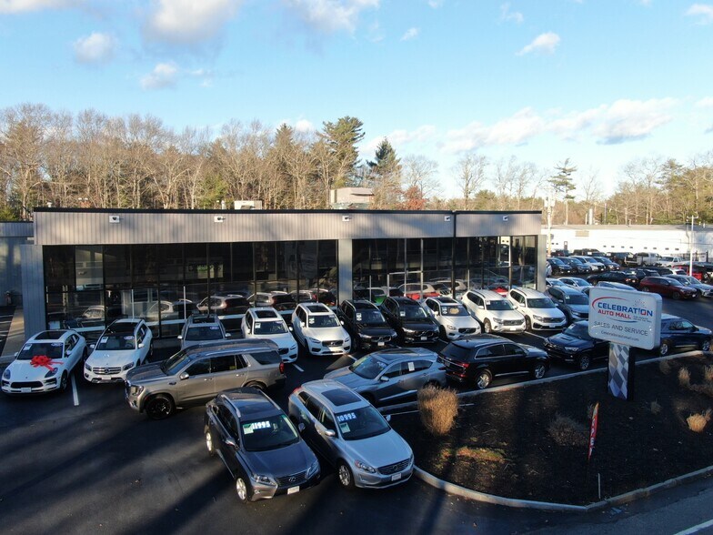 32 Schoosett St, Pembroke, MA à vendre - Photo de l’immeuble – Image 2 sur 15