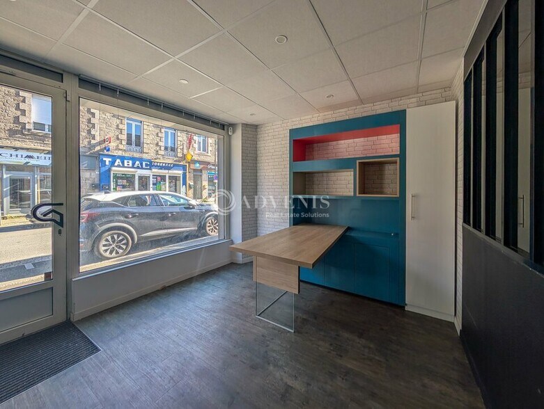 Bureau dans Dinan à louer - Photo de l’immeuble – Image 2 sur 3