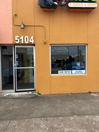 Plus de détails pour 5104 Cedar St, Bellaire, TX - Local commercial à louer