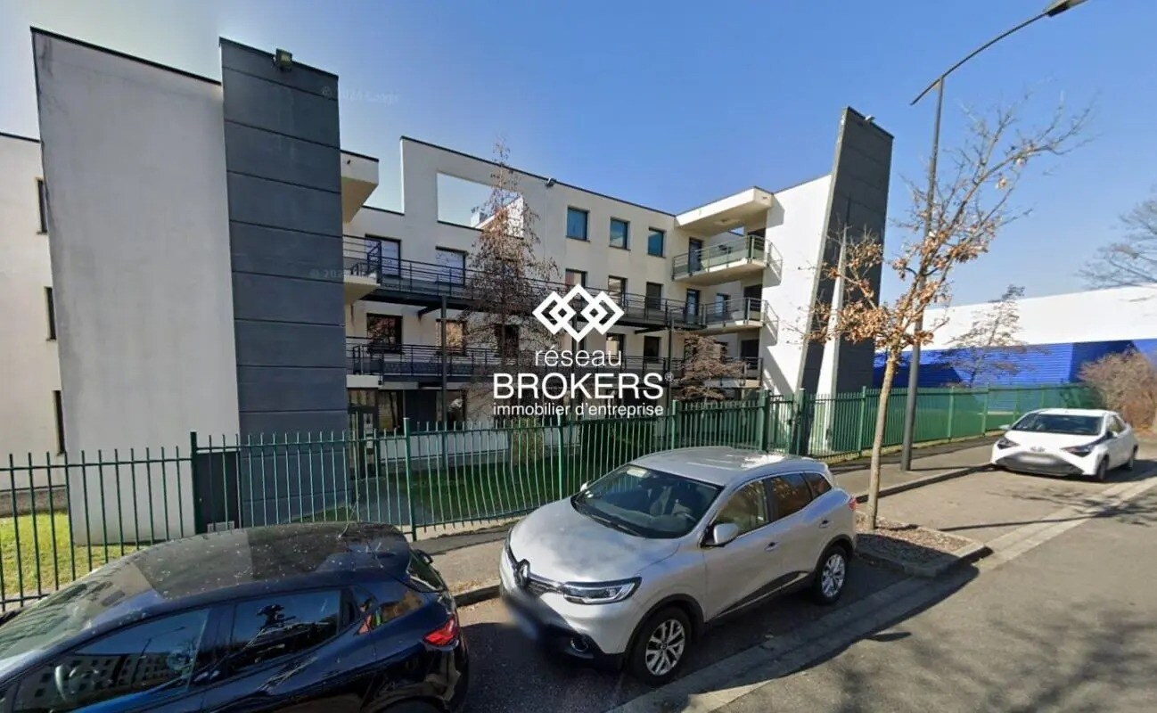 313 Avenue Marcel Merieux, Brignais à louer Photo principale– Image 1 sur 3