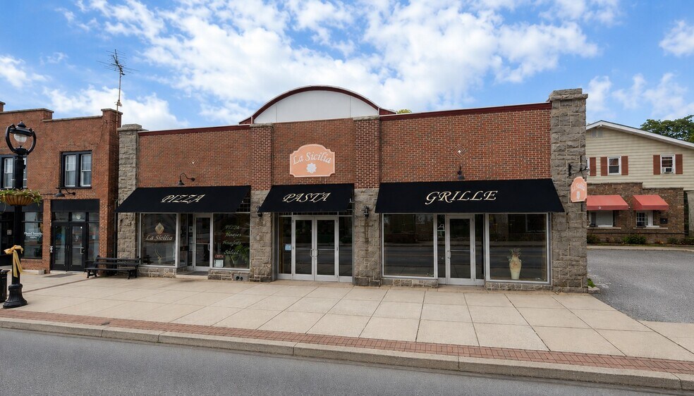 58 S 3rd St, Oxford, PA à vendre - Photo de l’immeuble – Image 2 sur 11