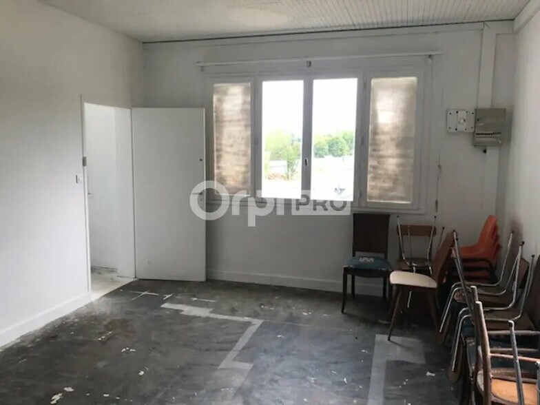 Bureau dans Limoges à louer - Photo de l’immeuble – Image 1 sur 5