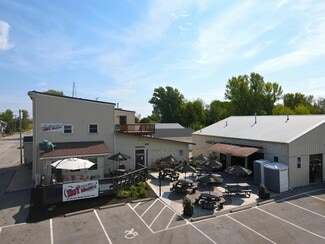 Plus de détails pour W3239 Dundas Rd, Kaukauna, WI - Local commercial à vendre