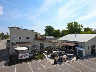Plus de détails pour W3239 Dundas Rd, Kaukauna, WI - Local commercial à vendre