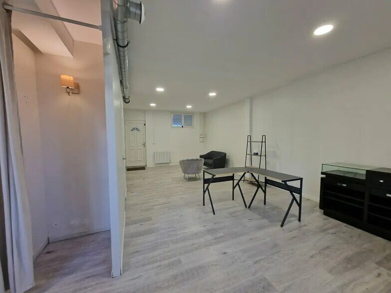 Bureau dans Villiers-le-Bel à louer - Photo de l’immeuble – Image 1 sur 4
