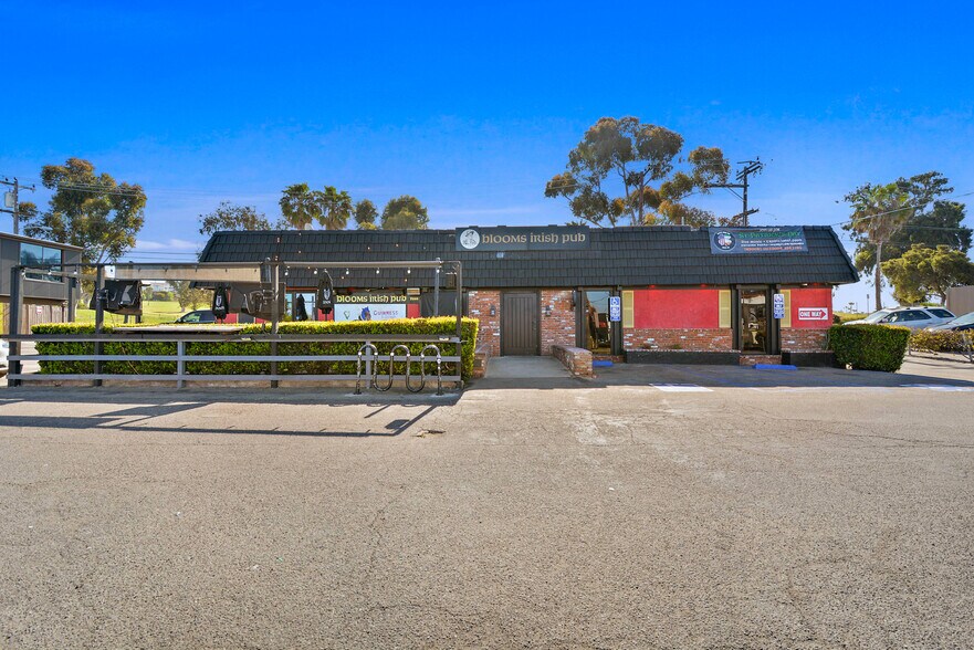 2391 S El Camino Real, San Clemente, CA à vendre - Photo de l’immeuble – Image 2 sur 17